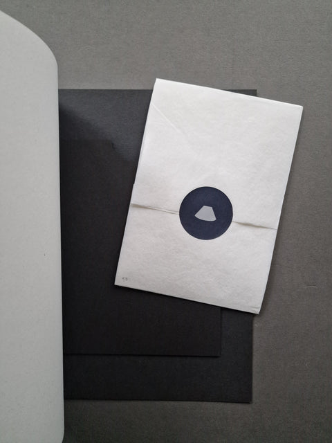 Fragrant River, Flowing Field