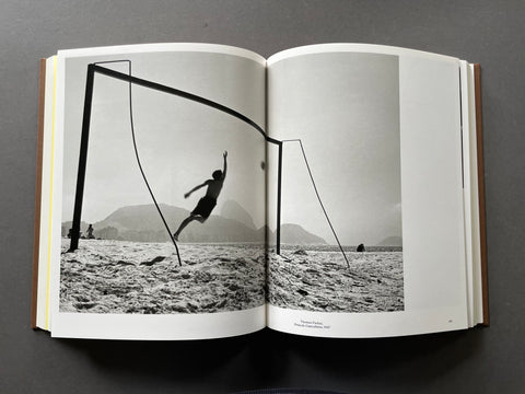 Brazilian Modernist Photography (1939-1964).Construction,deconstruction,reconstruction