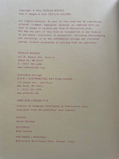 Deer Book/Libro Venado