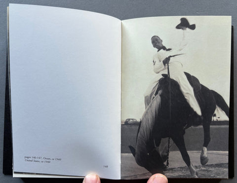 Love you Always: A Sentimental Journey into the Ocean of Sailors and Photography