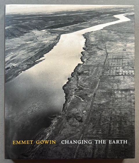 Changing The Earth - Setanta Books