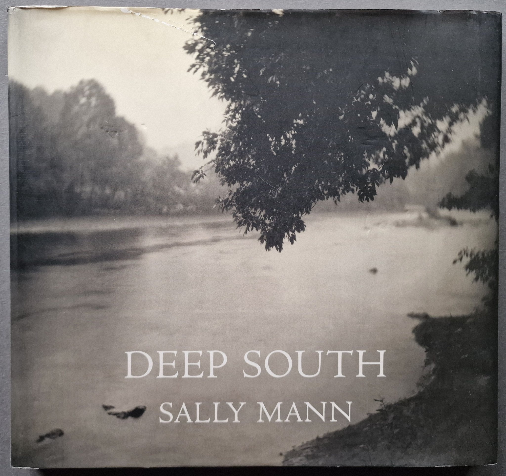 【DEEP SOUTH ：Sally Mann】 Deep South: Mann, Sally: 9780821228760: Amazon.com: Books