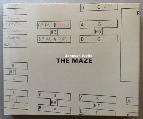 The-Maze-Donovan-Wylie-Setanta-Books