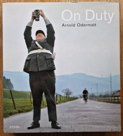 On Duty / Im Dienst / En Service - Setanta Books