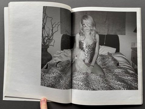 Pussy - The Aurel Schmidt Purple book - Setanta Books