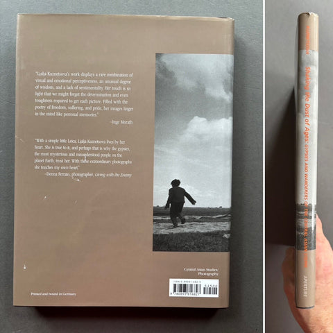 Shaking the Dust of Ages: Gypsies and Wanderers of the Central Asian Steppe - Setanta Books