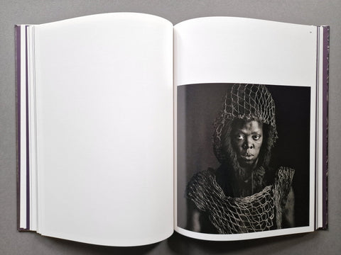 Somnyama Ngonyama: Hail the Dark Lioness (Volume II) - Setanta Books