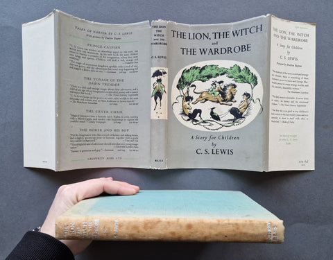 The Lion the Witch and the Wardrobe (The Chronicles of Narnia) - UK 1st - Setanta Books