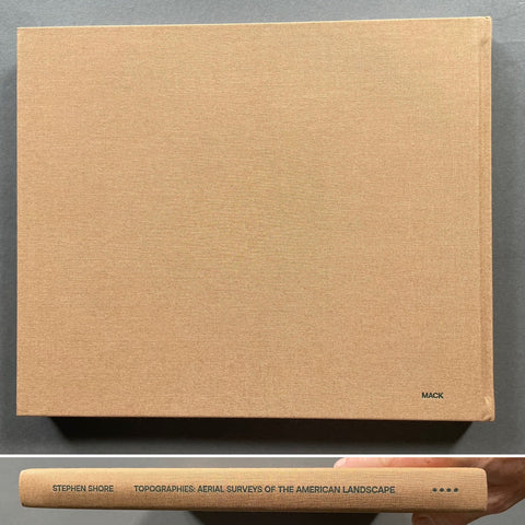 Topographies: Aerial Surveys of the American Landscape - Setanta Books