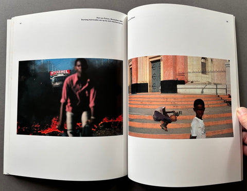 Under a Grudging Sun: Photographs from Haiti Libere 1986-1988 - Setanta Books
