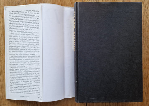 Diane Arbus: A Biography