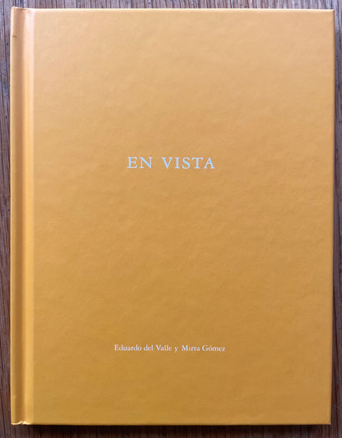 En Vista (One Picture Book)