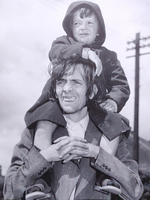 Skinningrove, The Station, Portraits, The Last Ships