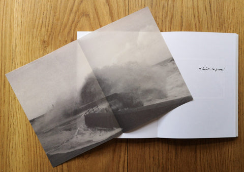 Tragedie, Coincidence Et La Double Vie De L.L.D.M