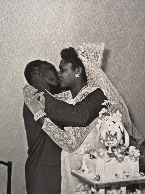 Hackney Kisses