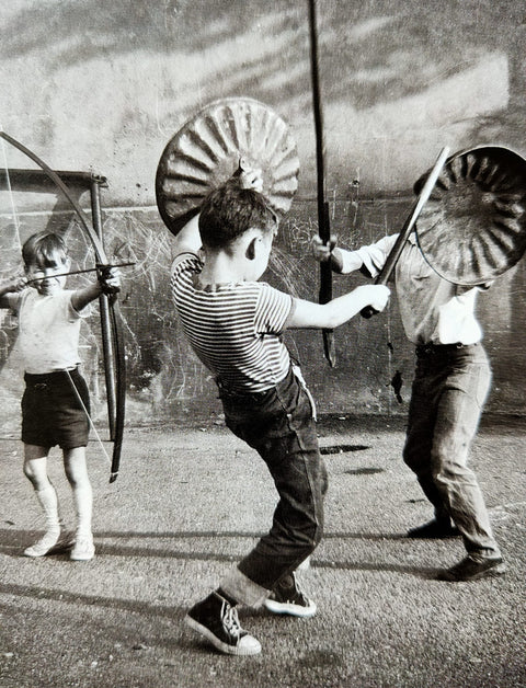 Paradise Street: The Lost Art of Playing Outside (Vintage Britain)