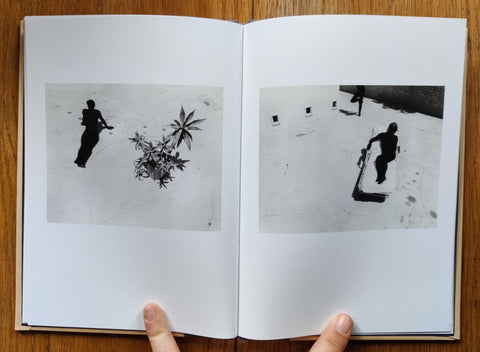 Black Sun (One Picture Book) - Setanta Books