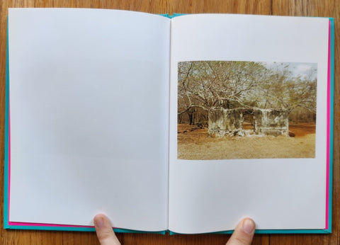 Four Sections of Time (One Picture Book) - Setanta Books