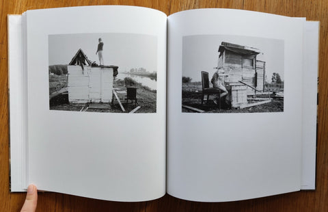 Huts, Temples, Castles - Setanta Books