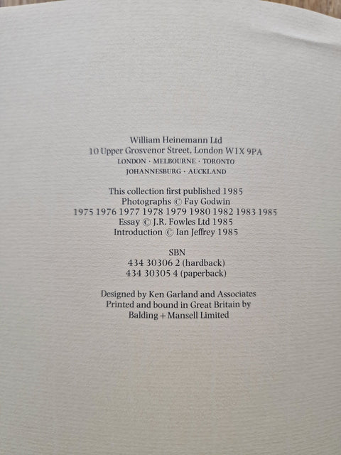 Land - Setanta Books