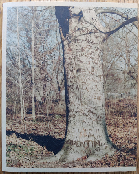 The photobook cover of Common Place by Scott Rossi. In softcover.
