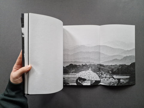 Fragrant River, Flowing Field