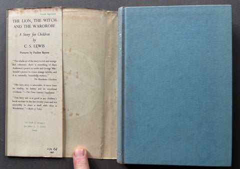 The Lion The Witch And The Wardrobe (The Chronicles of Narnia) - 4th Impression