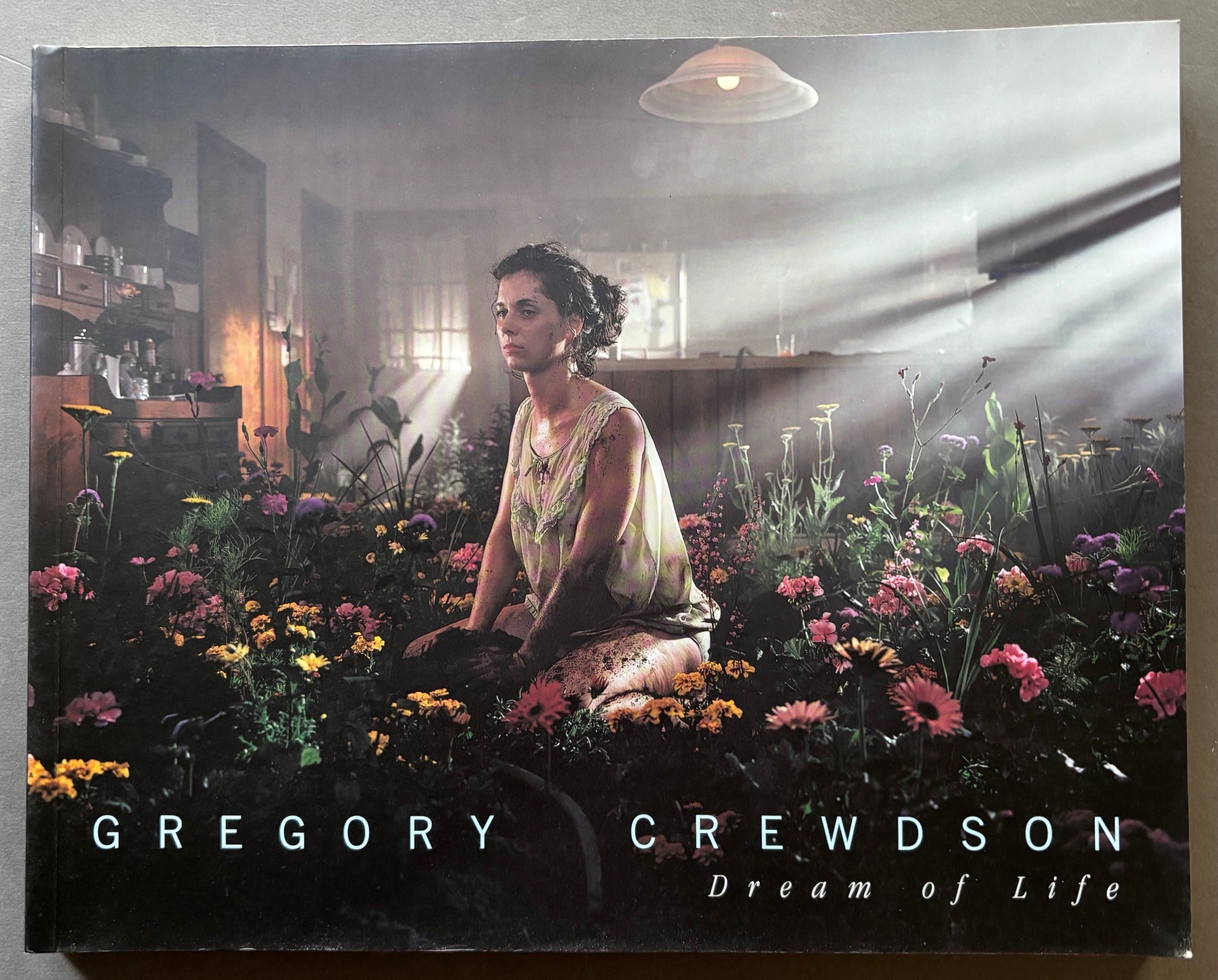 Gregory Crewdson 写真集 アート 洋書 Gregory Crewdson 写真集 アート 洋書 Gregory Crewdson 写真集 アート
