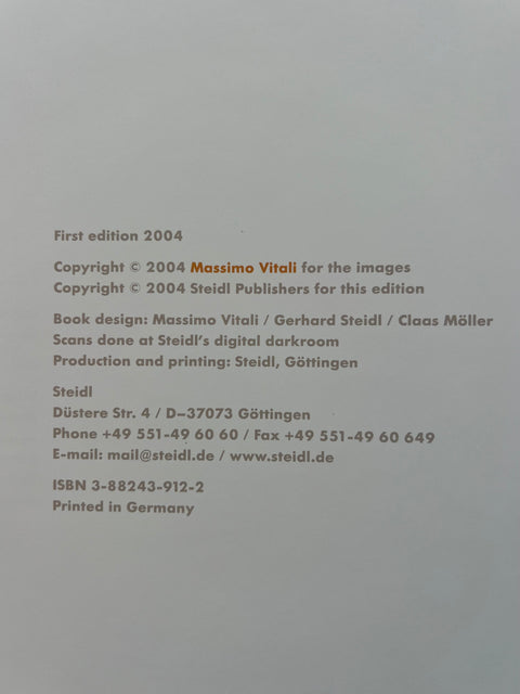 Massimo Vitali: Landscape with Figures