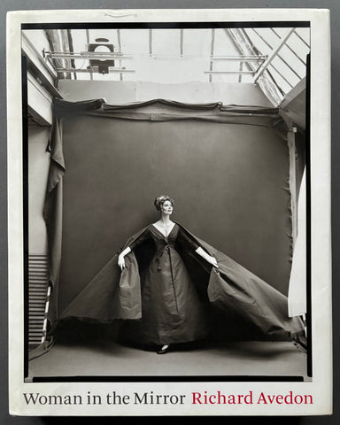 Richard_Avedon_Woman_in_The_Mi