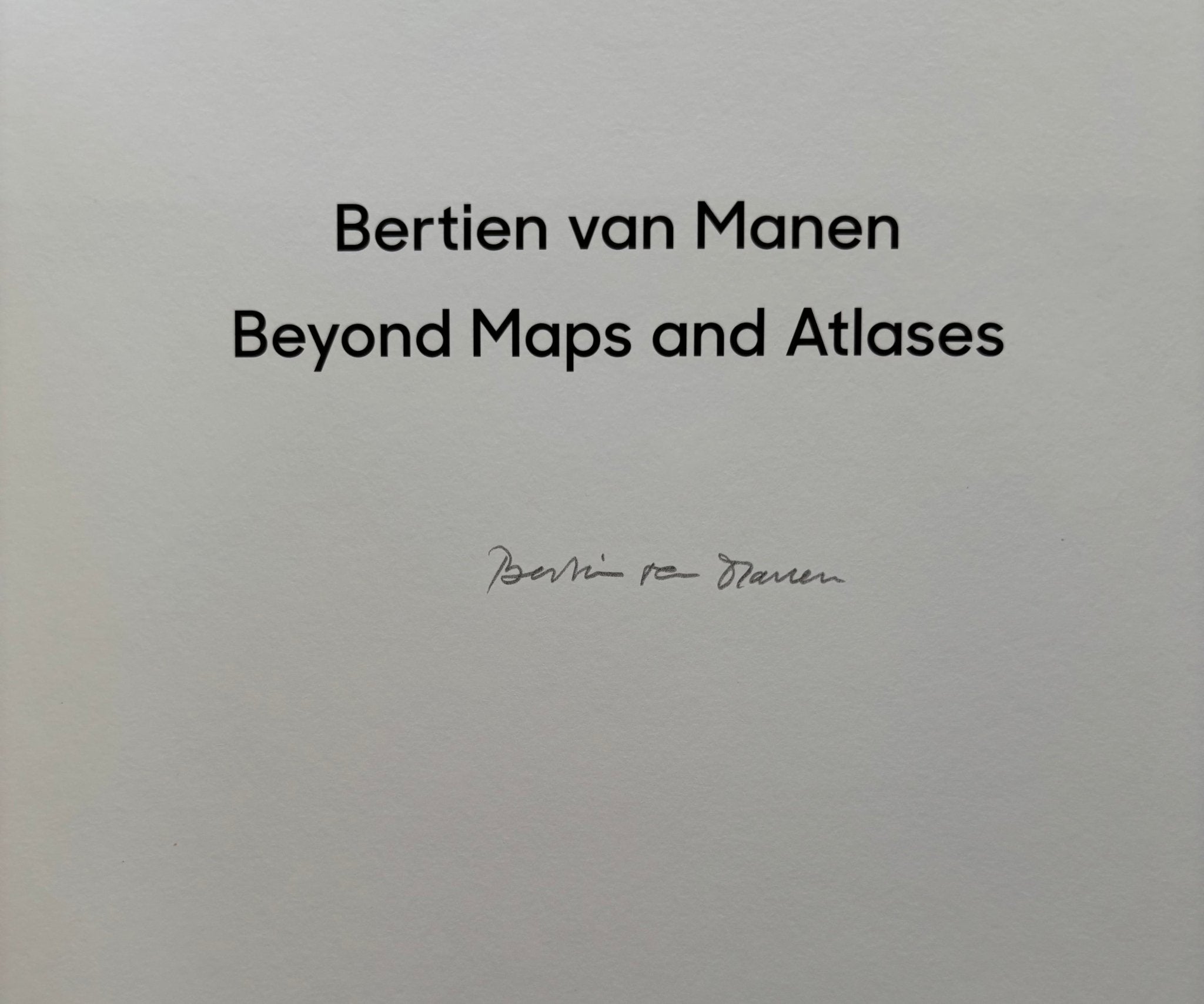 Bertien van Manen  写真集  beyond maps〜 Beyond Maps and Atlases – MACK