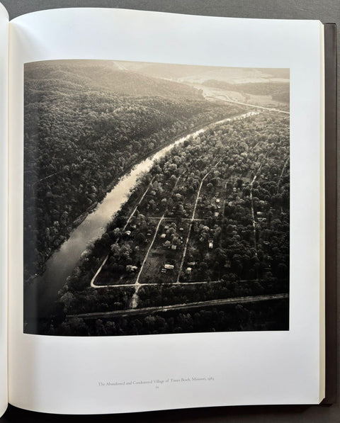 Changing The Earth - Setanta Books