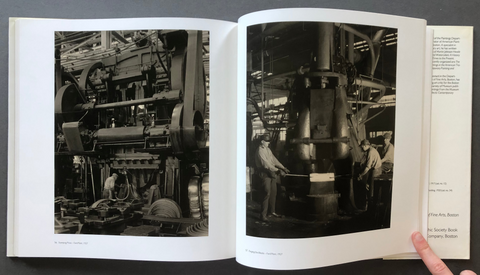 charles-sheeler_the-photographs_inside-2