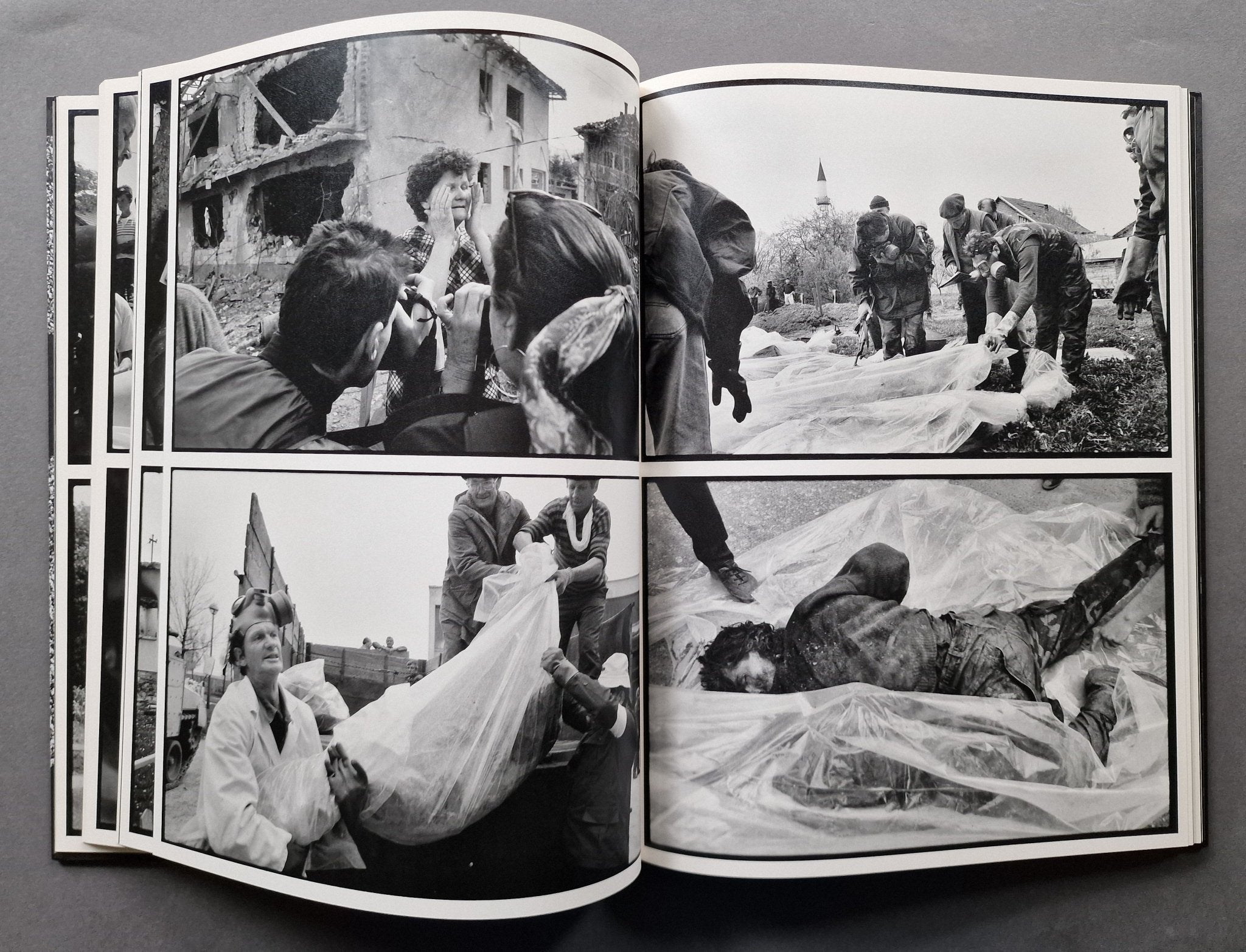 Buy Farewell to Bosnia by Gilles Peress Online – Setanta Books