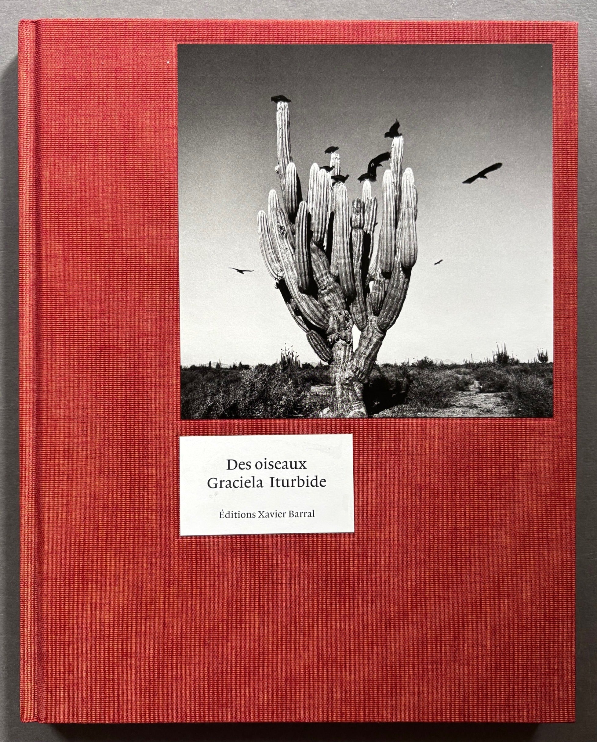 Graciela Iturbide - Pajaros 写真集 Buy Des oiseaux by Graciela Iturbide – Setanta Books