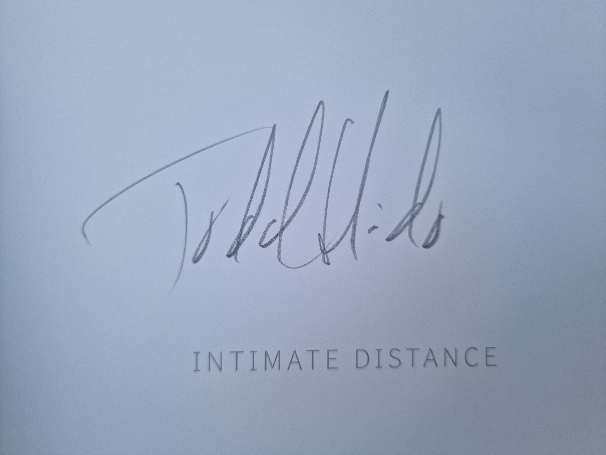 サイン入り Todo Hido INTIMATE DISTANCE Buy Intimate Distance by Todd Hido – Setanta Books