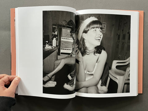 JUGGLING IS EASY - Setanta Books