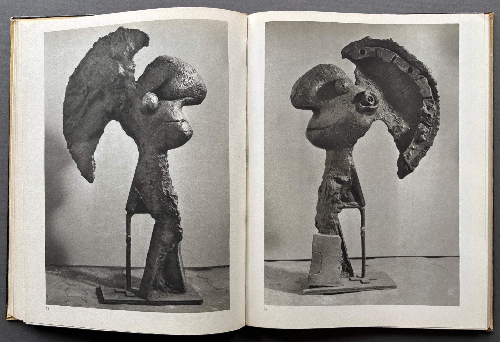 LES SCULPTURES DE PICASSO アート、エンターテインメント 洋書