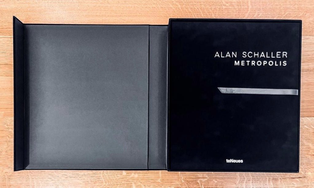 Buy Metropolis (Collector's Edition with Print) by Alan Schaller