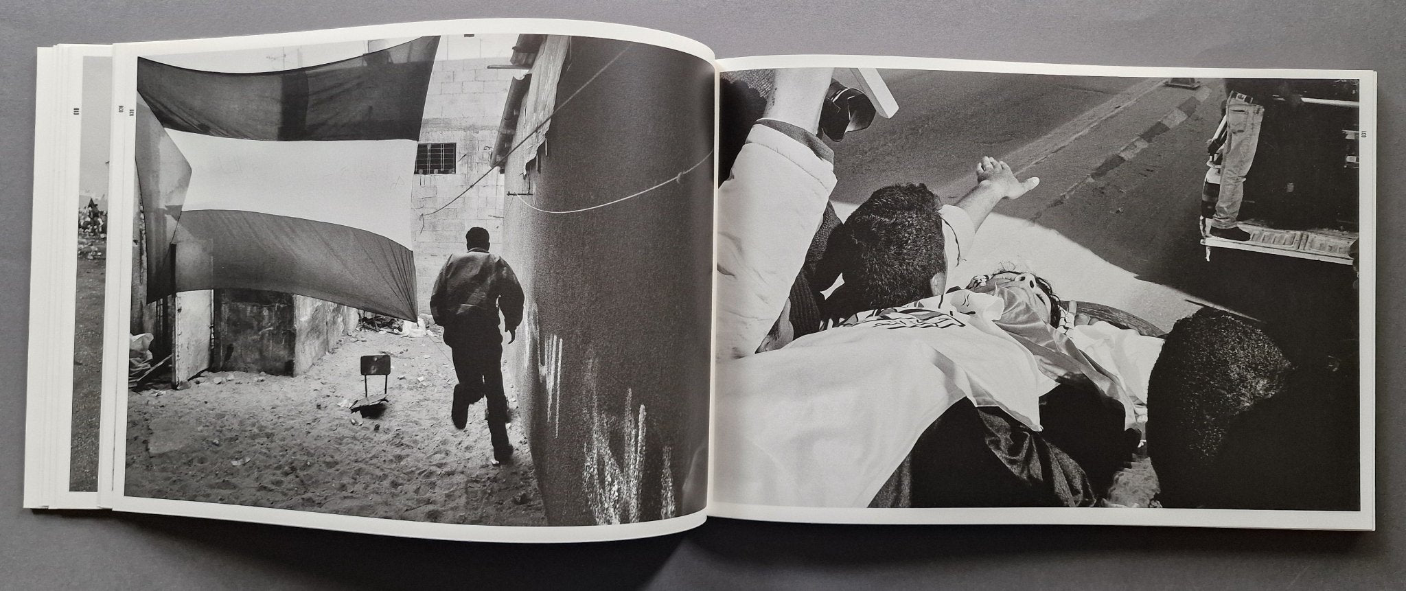 Buy No Man's Land by Larry Towell Online – Setanta Books