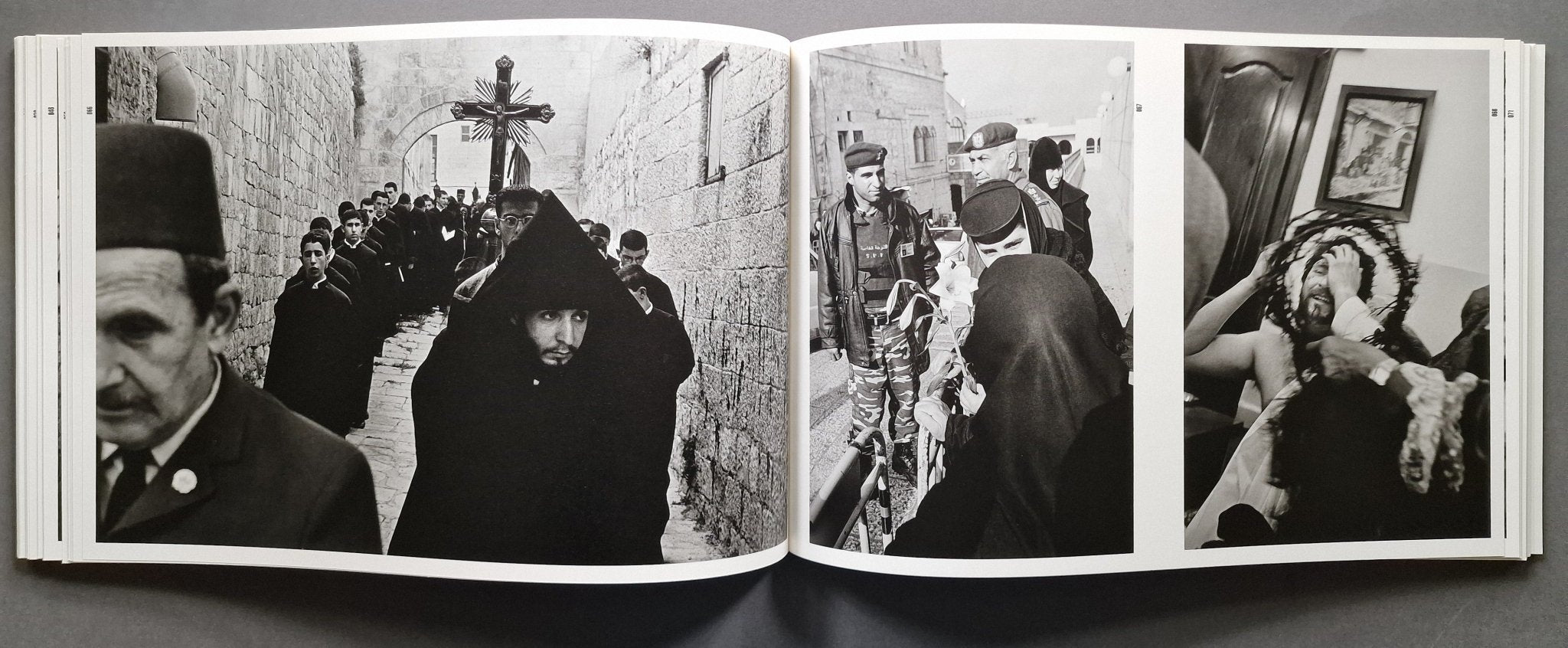 Buy No Man's Land by Larry Towell Online – Setanta Books