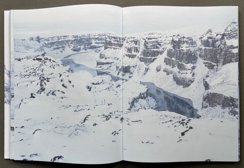 Vetur: Frozen Landscapes of Iceland