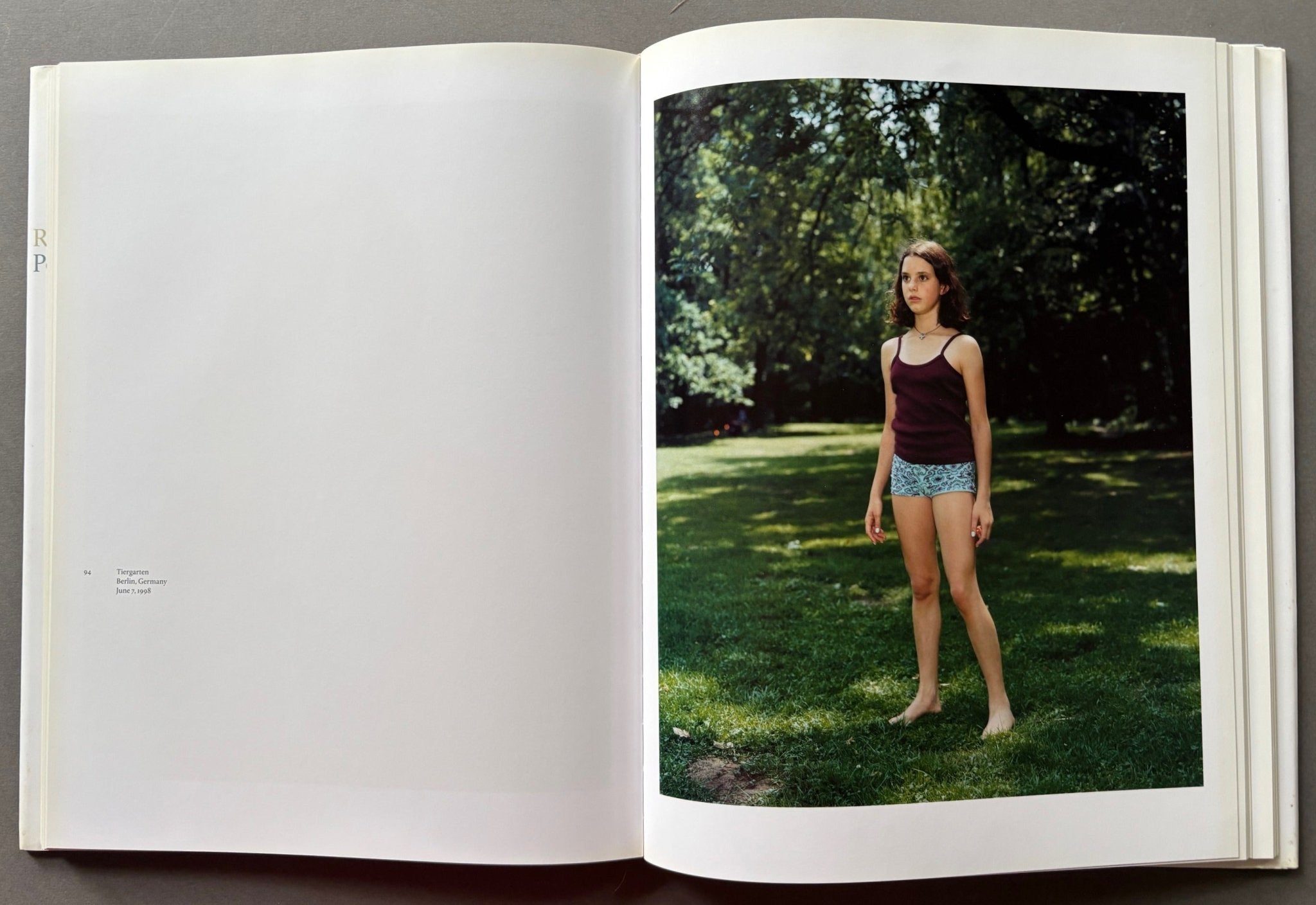 【Rineke Dijkstra: Portraits】2001年　★未読・美本 Rineke Dijkstra: Portraits】2001年 ☆未読・美本 - メルカリ