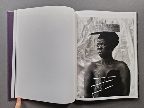 Somnyama Ngonyama: Hail the Dark Lioness (Volume II) - Setanta Books