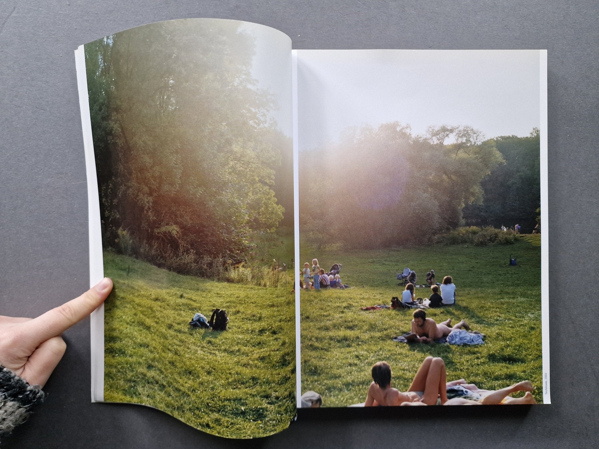 アート・デザイン・音楽 Wolfgang Tillmans truth study center Truth Study Center by Wolfgang Tillmans – IACK