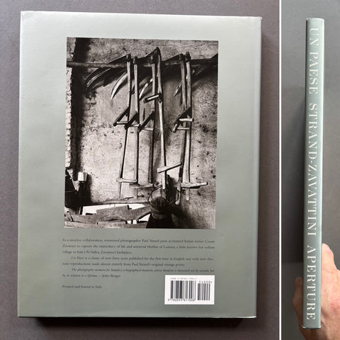 Un Paese: Portrait of an Italian Village - Setanta Books