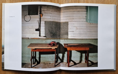 Jeff Wall: Photographs 1978-2004