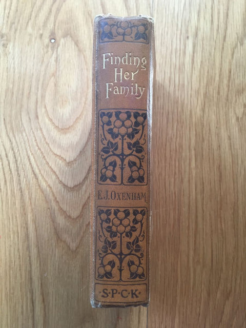 Finding Her Family - Setanta Books