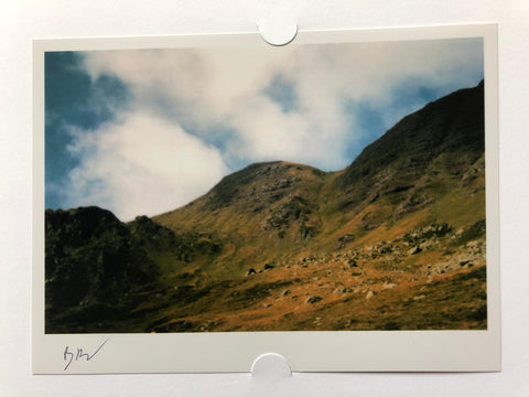 En Depliant les Montagnes - with a Signed Print