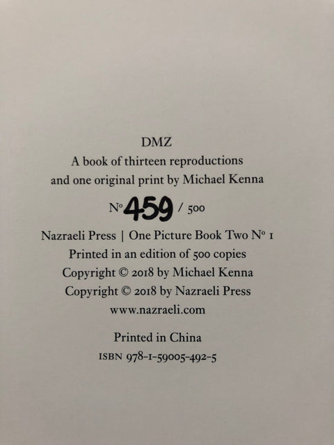 DMZ (One Picture Book)